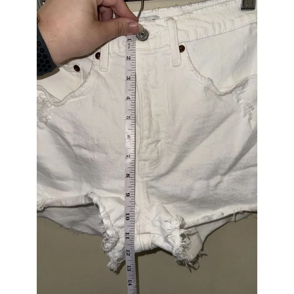 Abercrombie & Fitch Curve Love High Rise Mom Shorts White Distressed Size 25/0